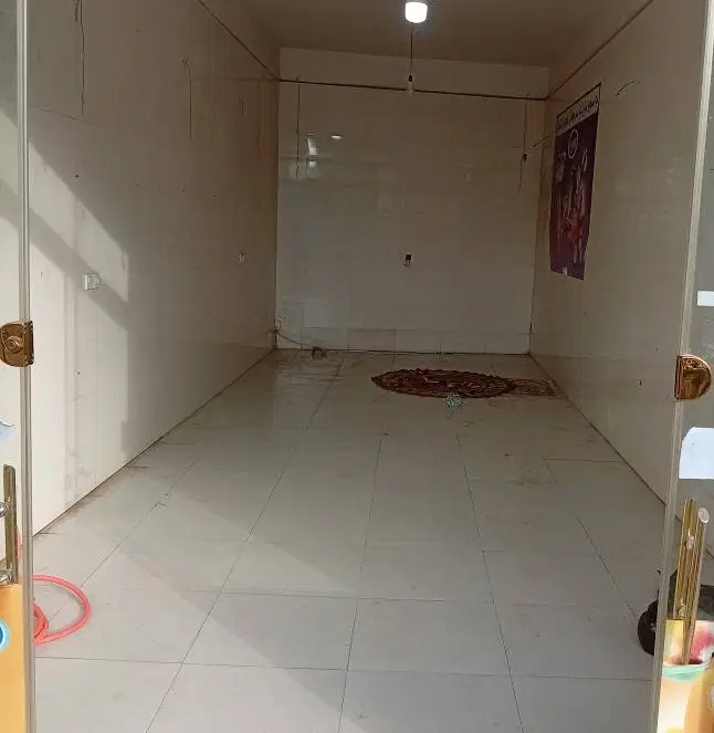 مغازه ۳۰ متری بهر خیابان