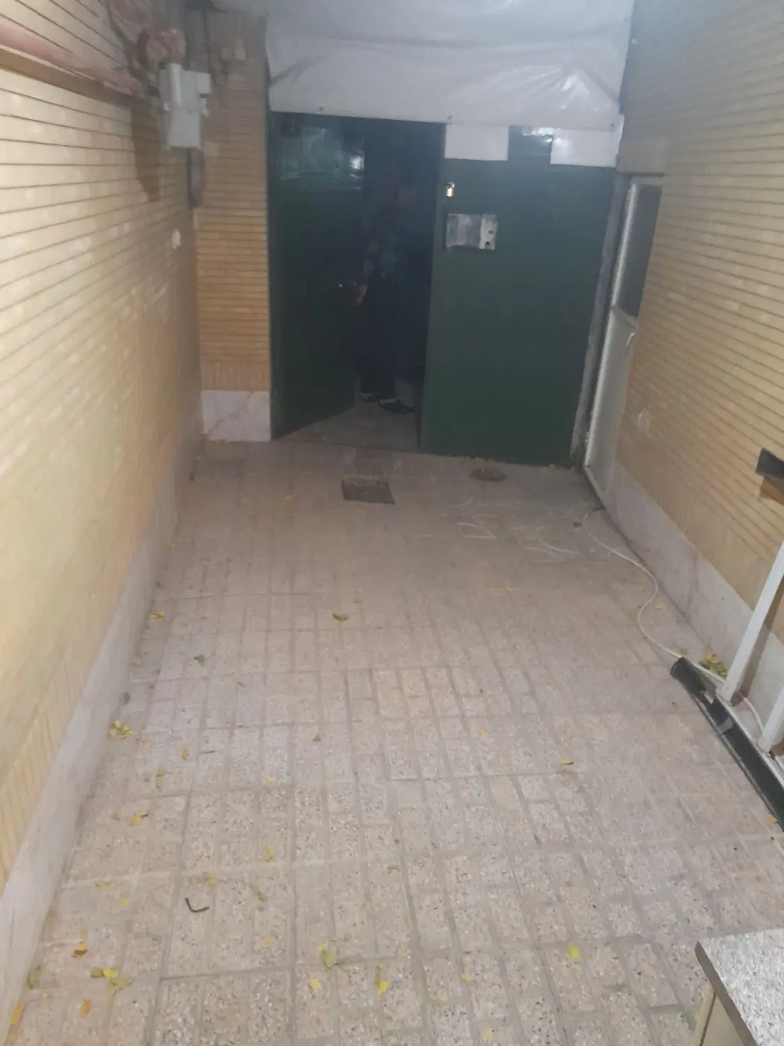 یک طبقه خانه مسکونی اجاره ای