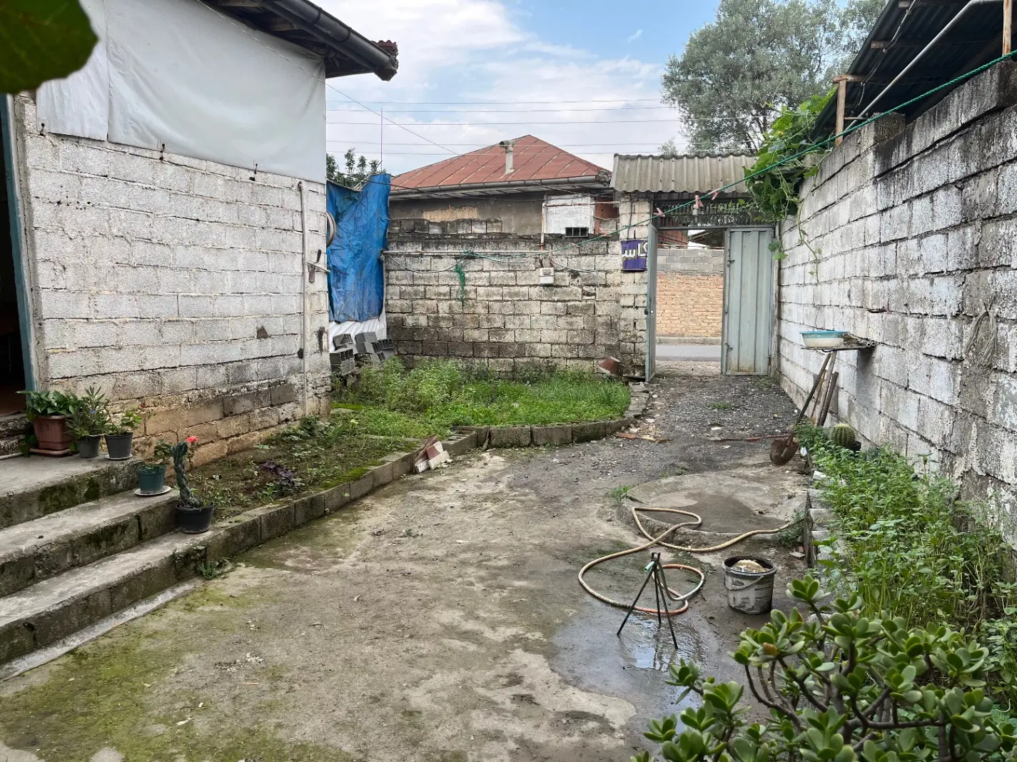 ۲۰۰ متر زمین مسکونی ویلایی