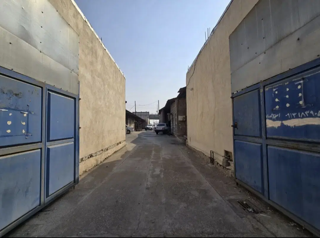 یک باب گاراژ تجاری 260 متر