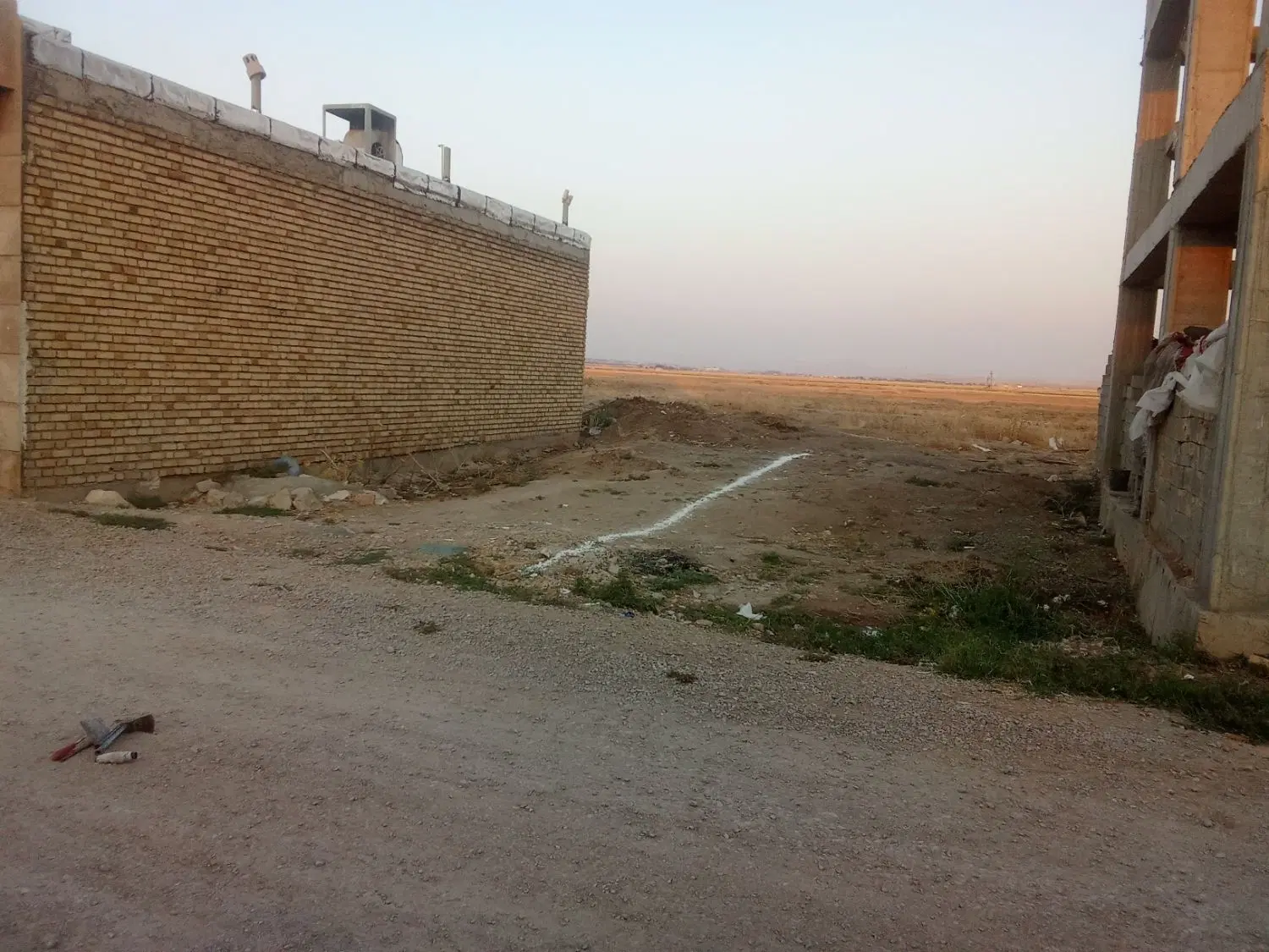 دوقطعه زمین
