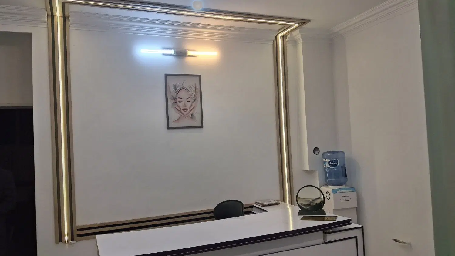 دفتر اداری فروشی در سعادت حاشیه سنتو بهترین لومیشن