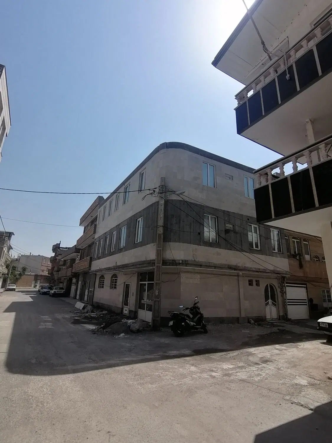 خانه مسکونی کوی امین ۳سرویس