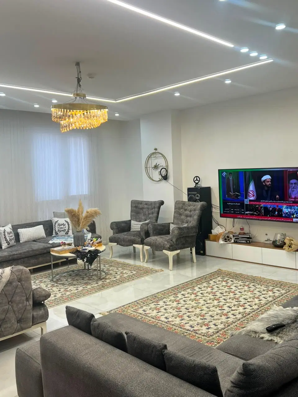 فروش۱۳۲_۵متر۳خواب رسالت جنوبی