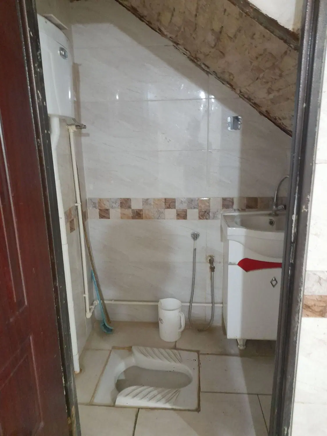 زیر زمین تجاری