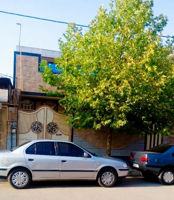طبقه بالا ۱۵۲ متر رنگین کمان
