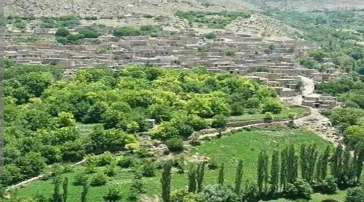 باغ در سرچشمه رویین اسفراین