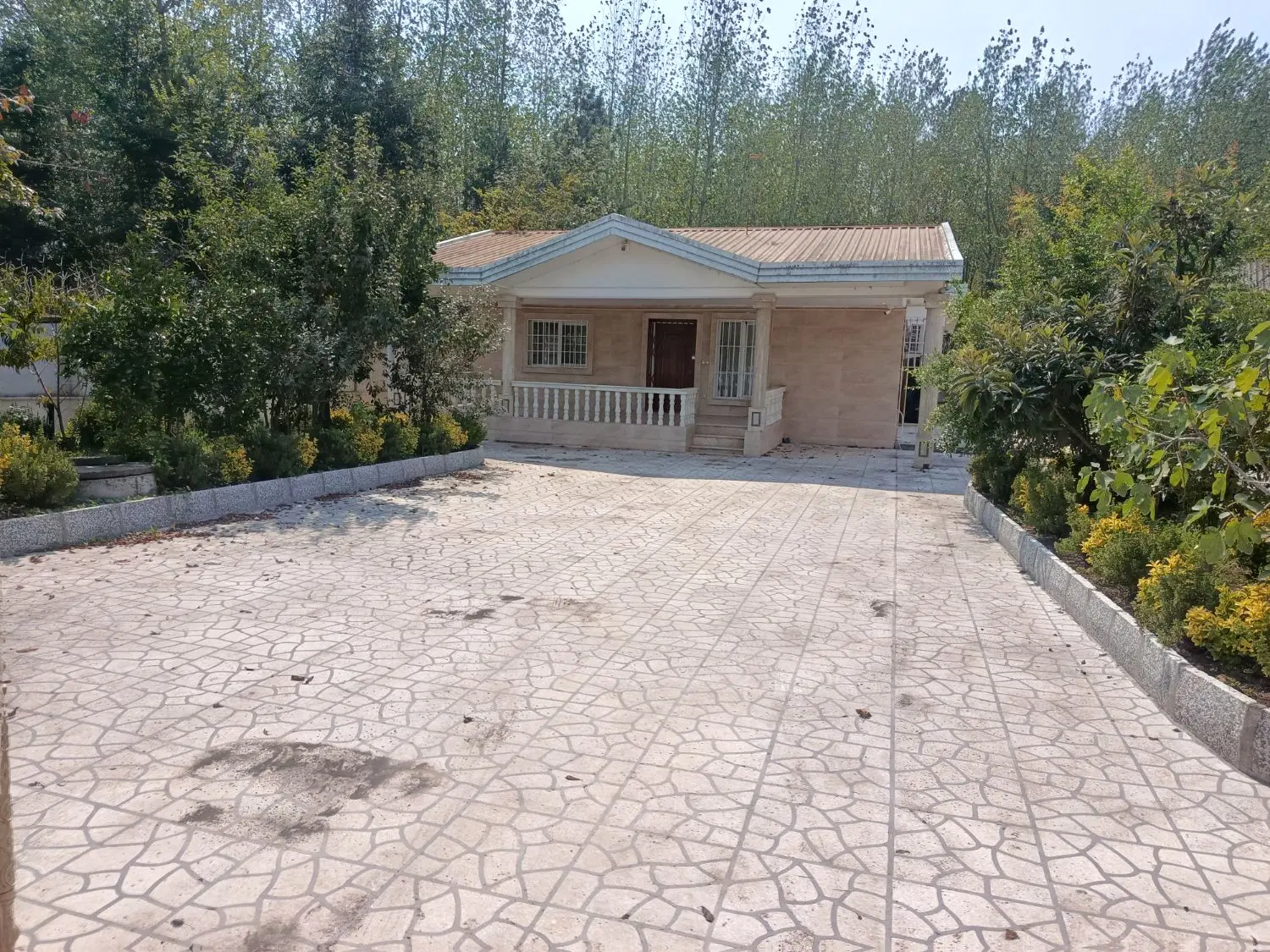 ویلا ۵۰۰متری سند دار
