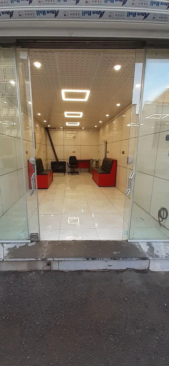 مغازه ۲۰ متری برای اجاره