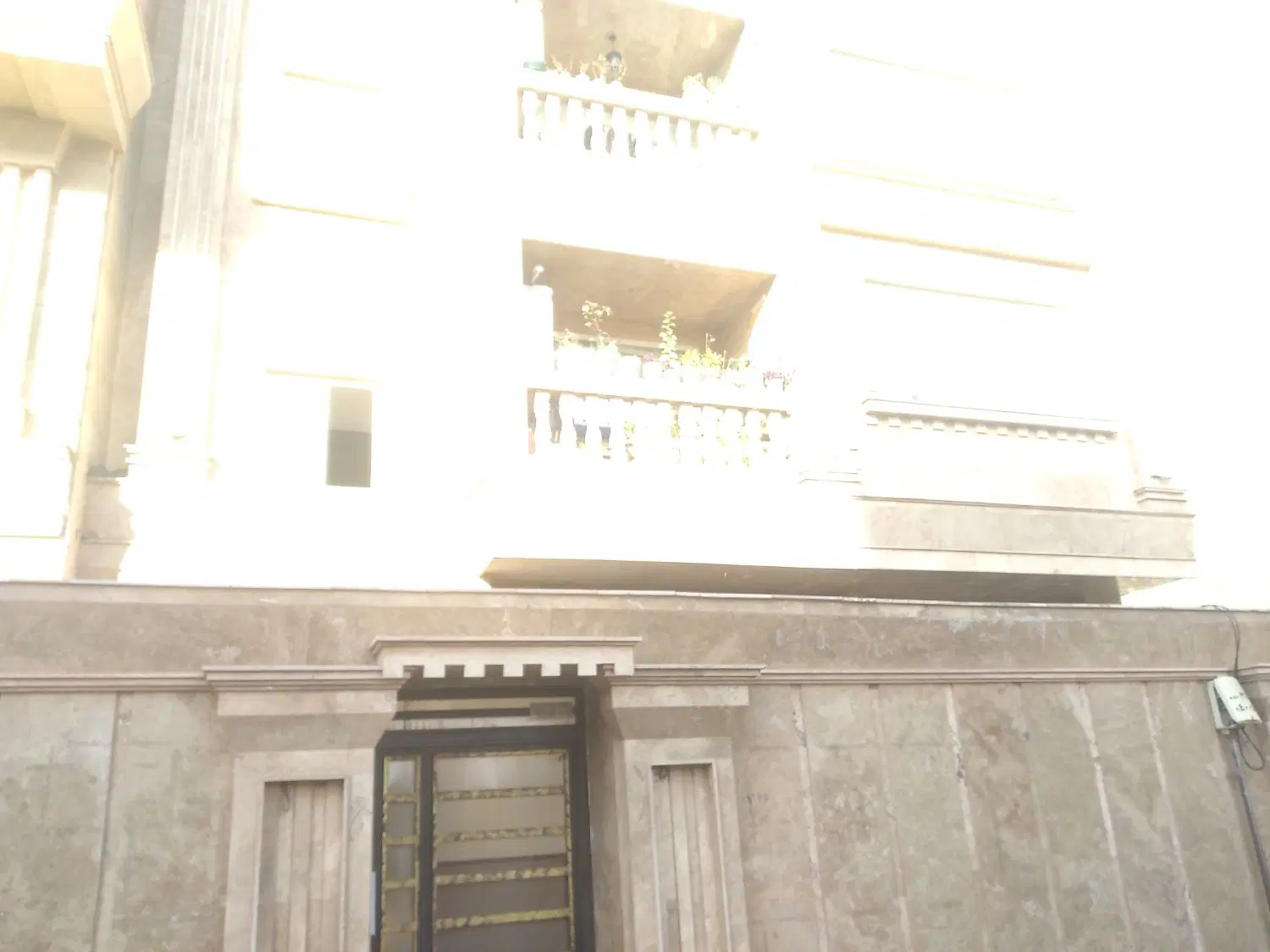 اپارتمان ۱۴۳متری