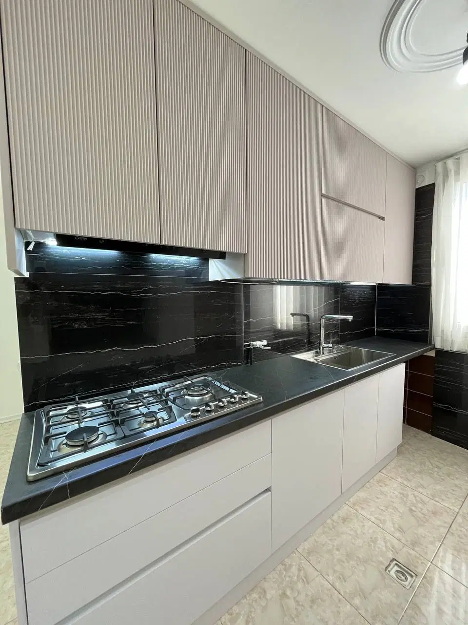 52متری فول دیزاین. سندتکبرگ   تاپ لوکیشن