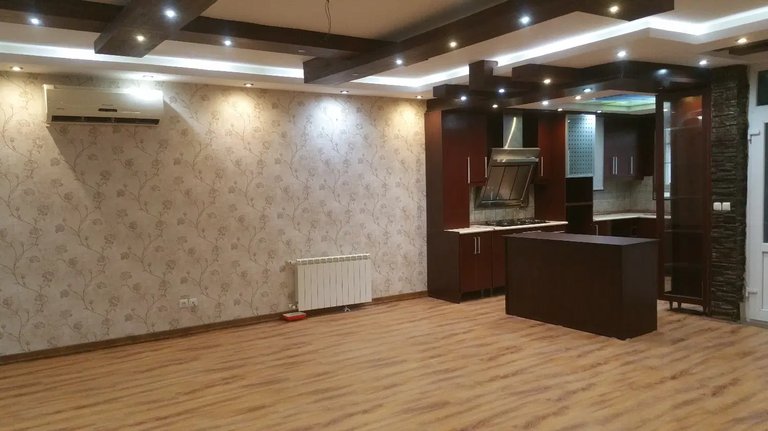 فروش خانه ویلایی در رشتیان