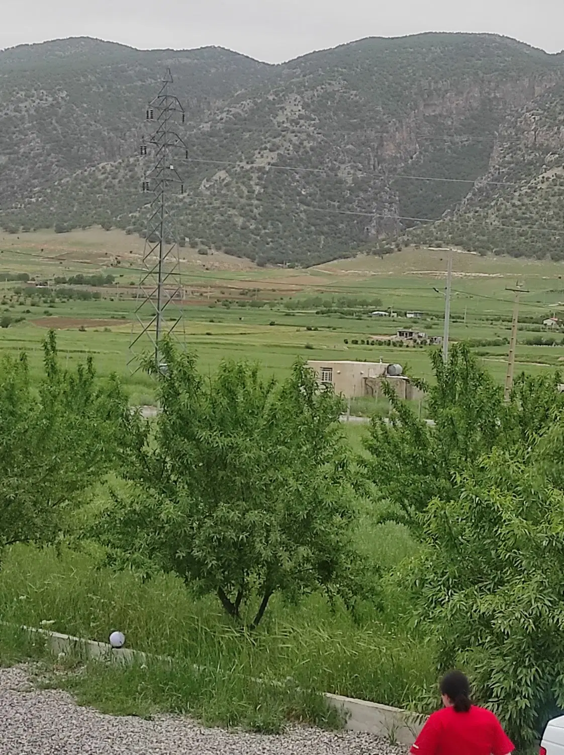 زمین هفت چشمه