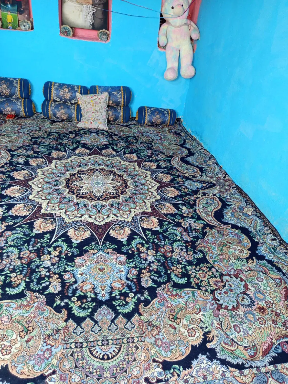 پارکینگ اجاره سر جاده اصلی