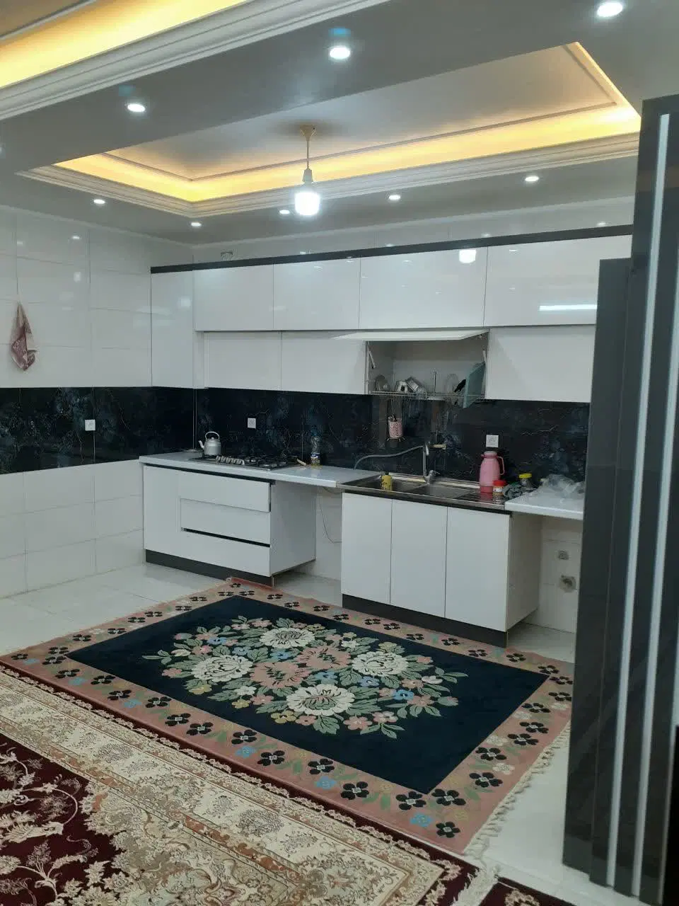 واحد همکف برای اجاره