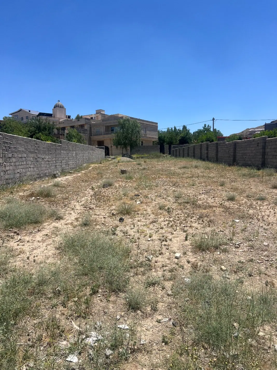 ۳۰۰ متر زمین مسکونی رودهن