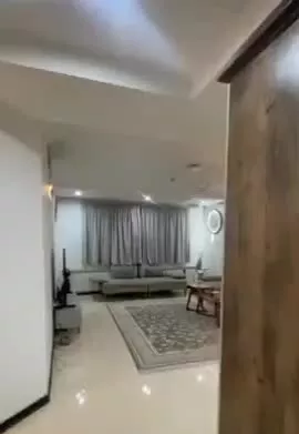 اپارتمان ۱۰۰متری تک واحدی