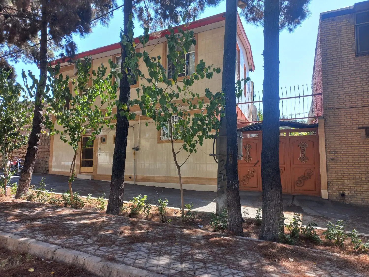 منزل مسکونی