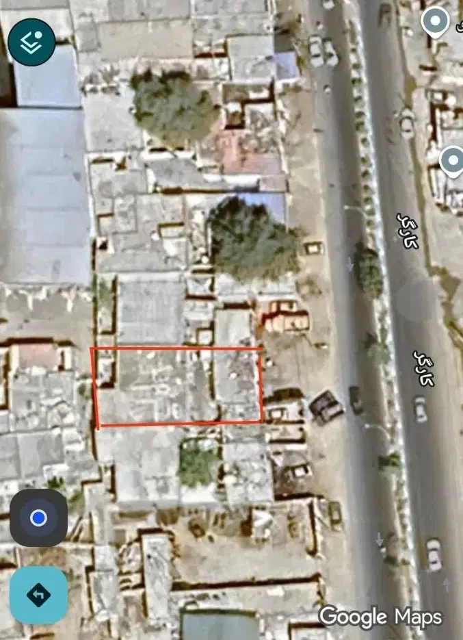 زمین و مغازه تجاری مسکونی دو دهنه