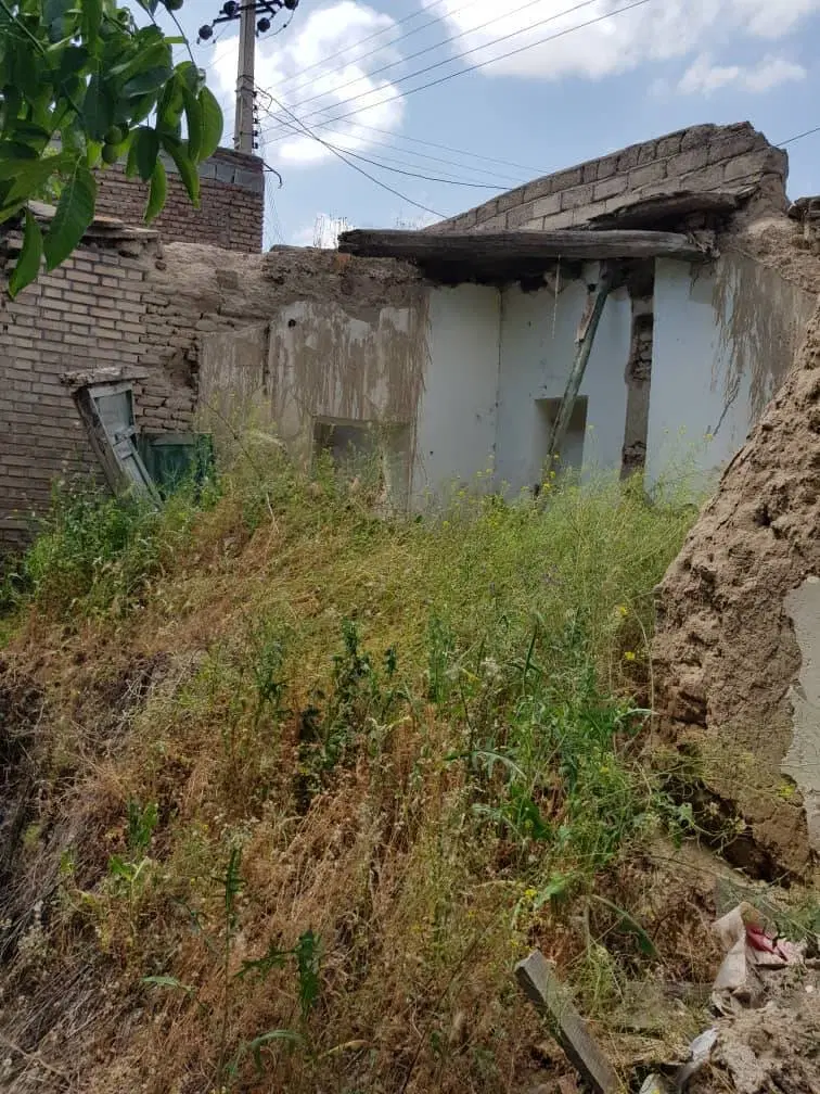 زمین مسکونی