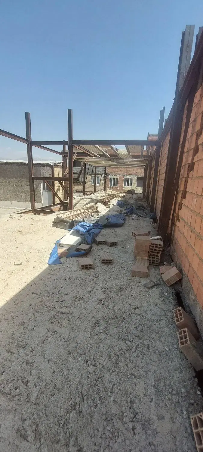 واحد نیمه کاره