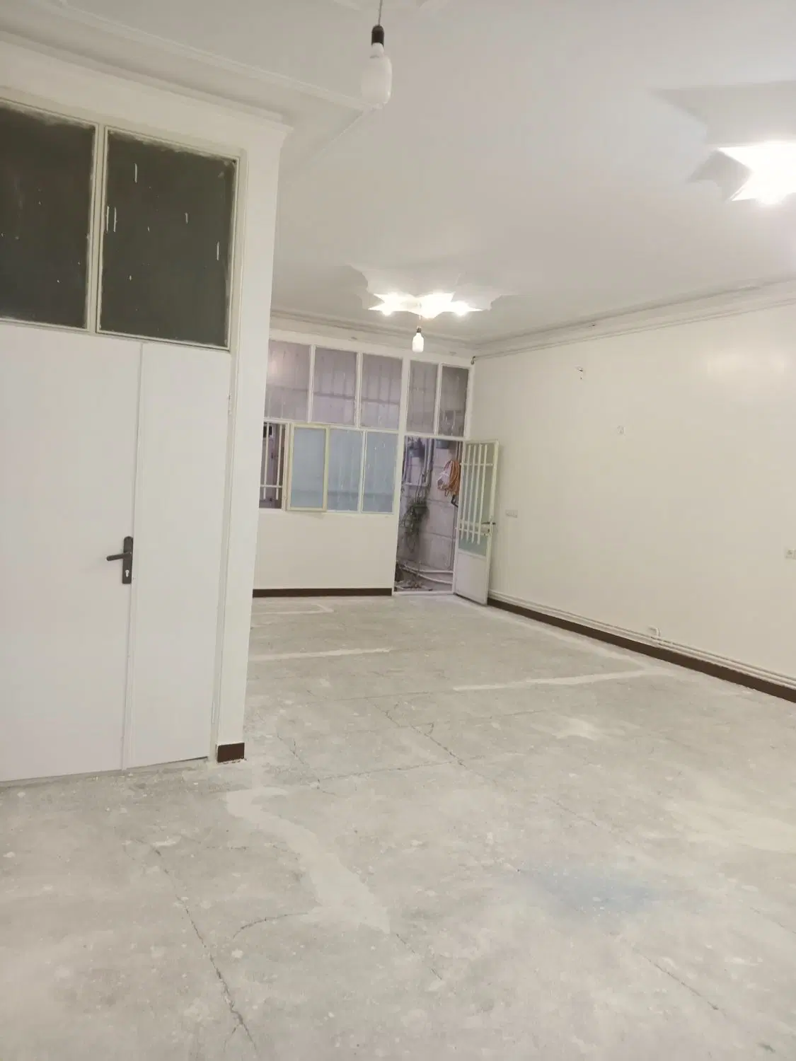 اجاره واحد 100متری