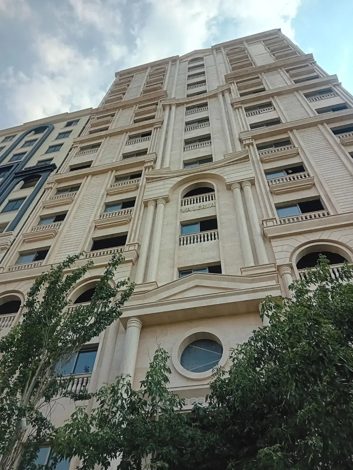فروش آپارتمان ۶۵متر و۶۷و۱۰۰مترشخصی باغمیشه