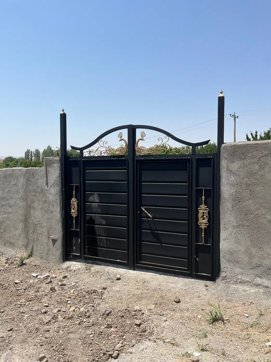 باغ جاده تبریز