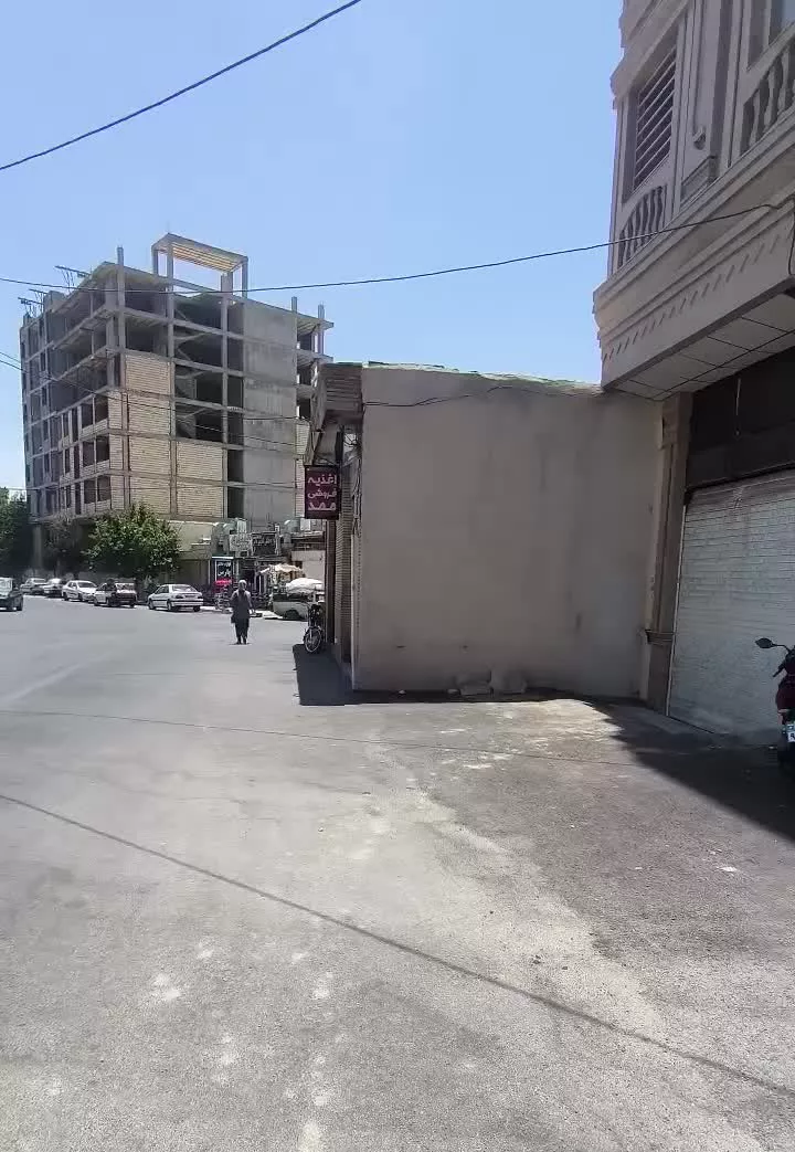 تجاری دهنه ۶ متر