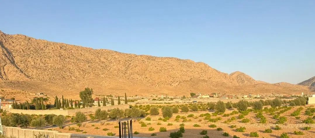 زمین گورک سادات
