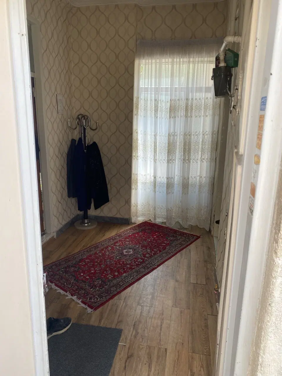 خانه کلنگی یا قابل سکونت فروش فوری زیر قیمت پاستور