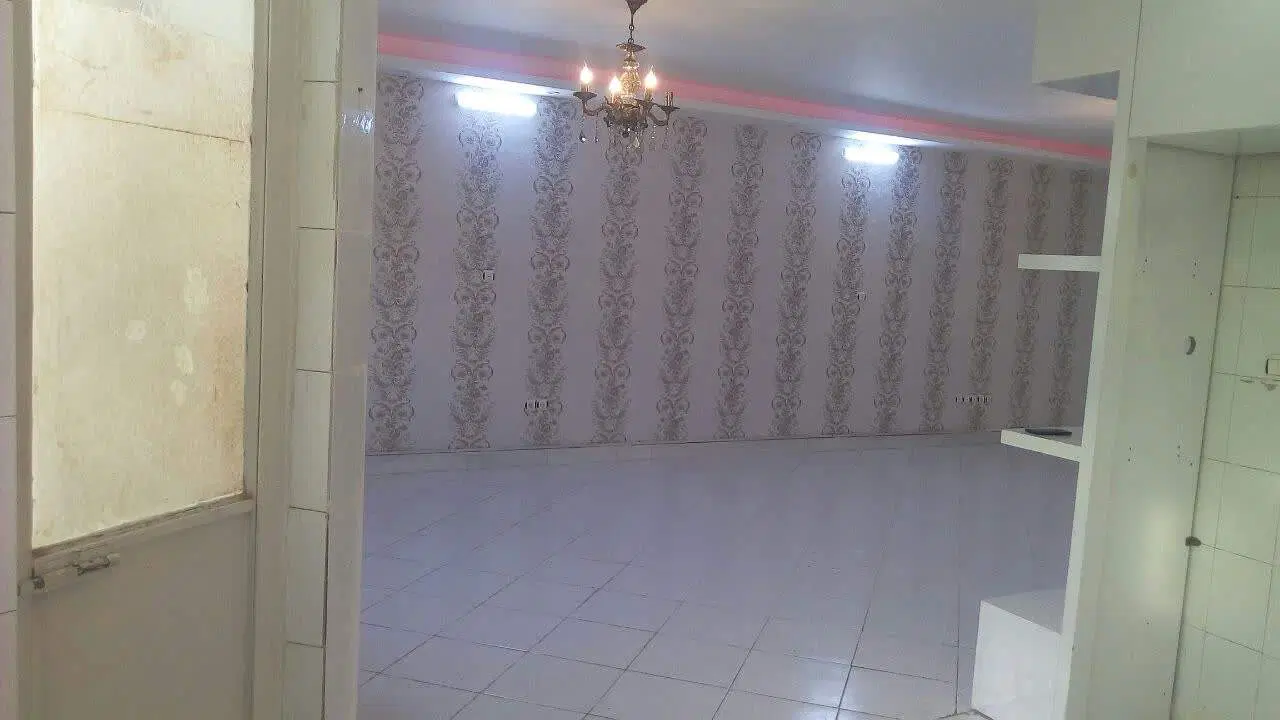 آپارتمان 107متری نماز 15(رادان)