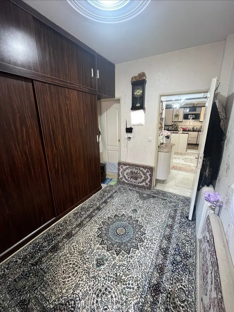 یک واحد آپارتمان مهراباد جنوبی پارک شمشیری ..