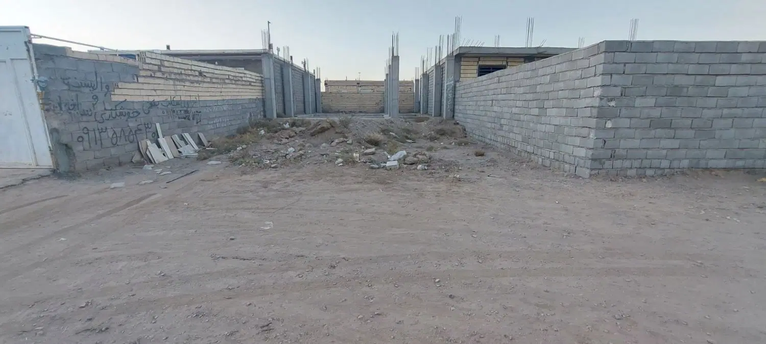 زمین فخر آباد