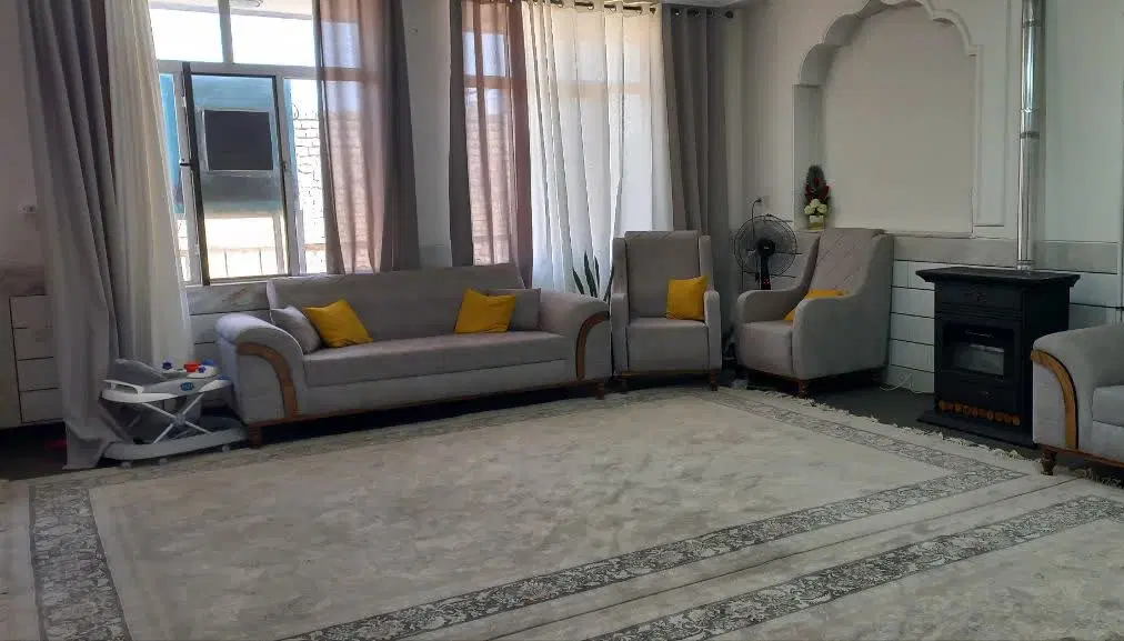 خانه دو طبقه