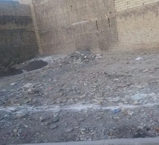 زمین پشت قواره