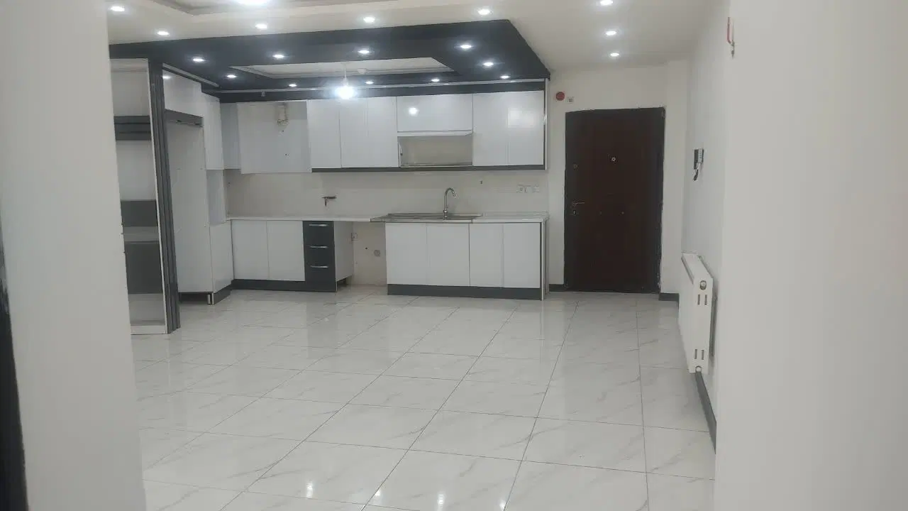 آپارتمان همکف ۸۲ متر صفر تکمیل