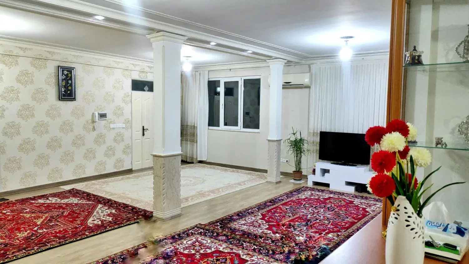 واحد طبقه 5 در عباسی پارکینگ و آسانسور