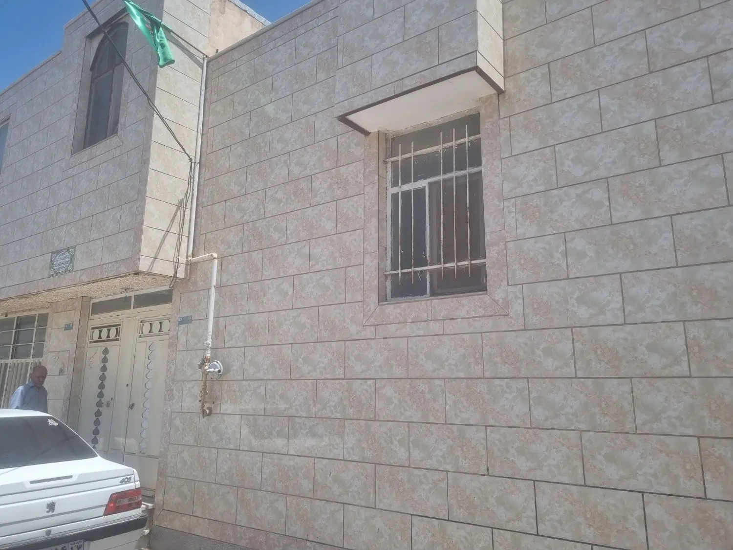 خانه فروشی و مغازه  سجزی