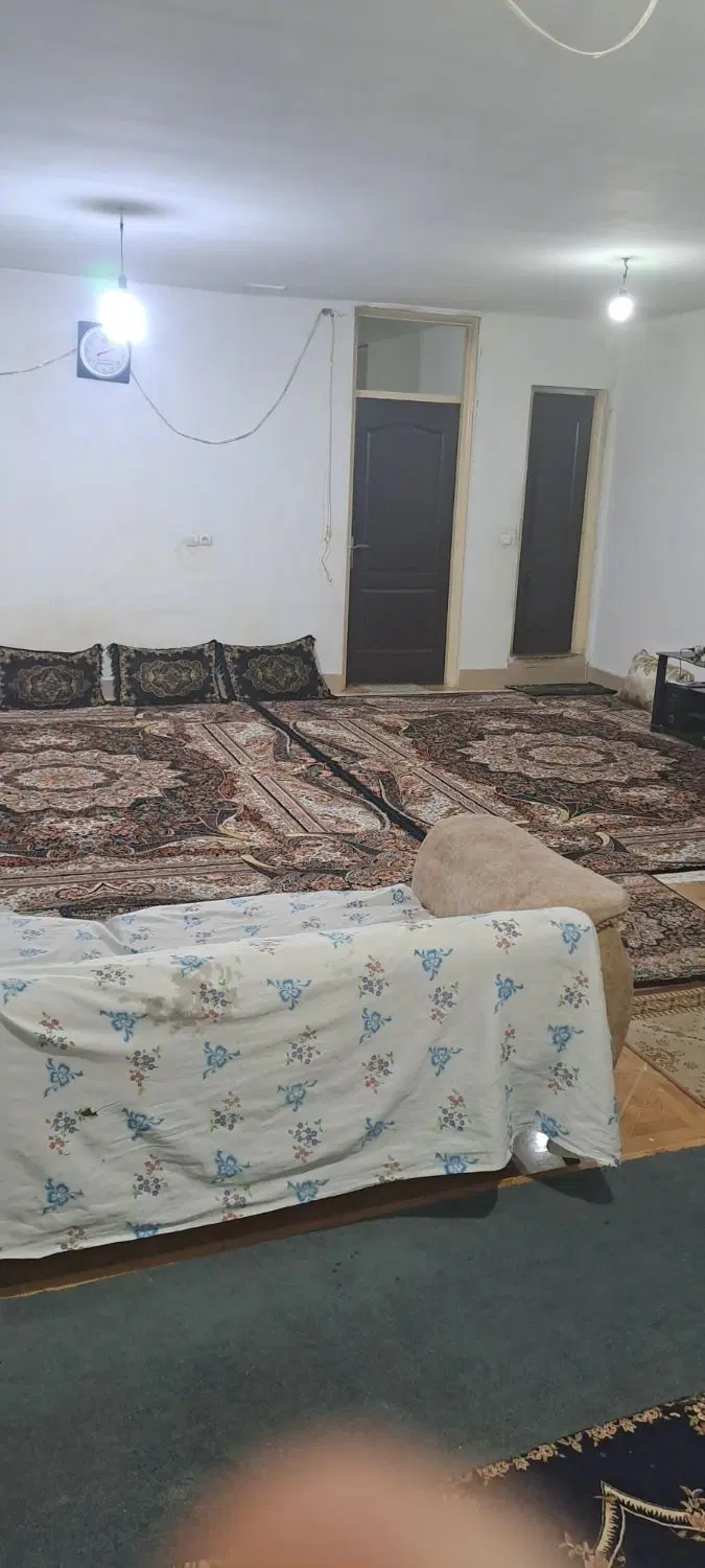 خانه ویلایی طبقه همکف مرتضی گرد