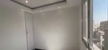 ۹۸ متر مناسب لوازم پزشکی و موبایل