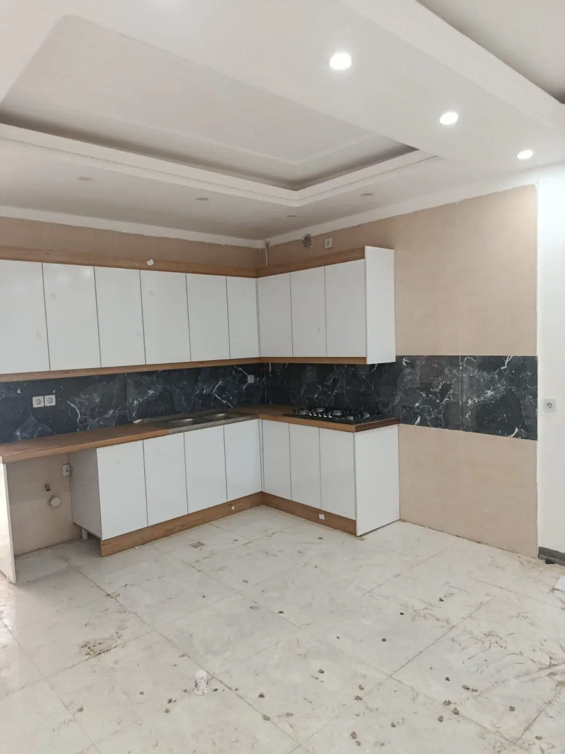 فروش چهار واحده سنتی در اکباتان