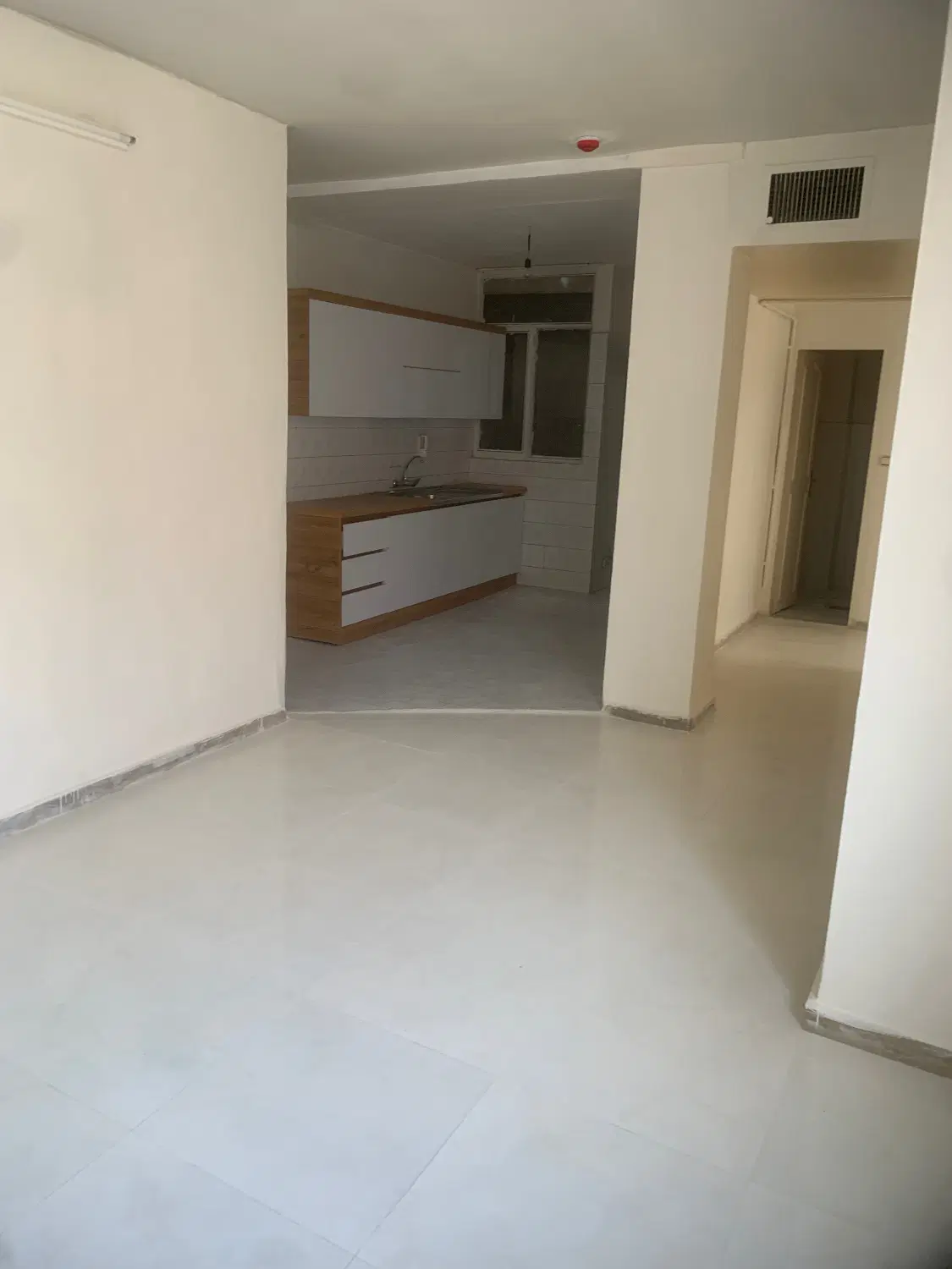 اپارتمان اجاره‌ای ۷۵متری _۲خوابه_املاک نثاری