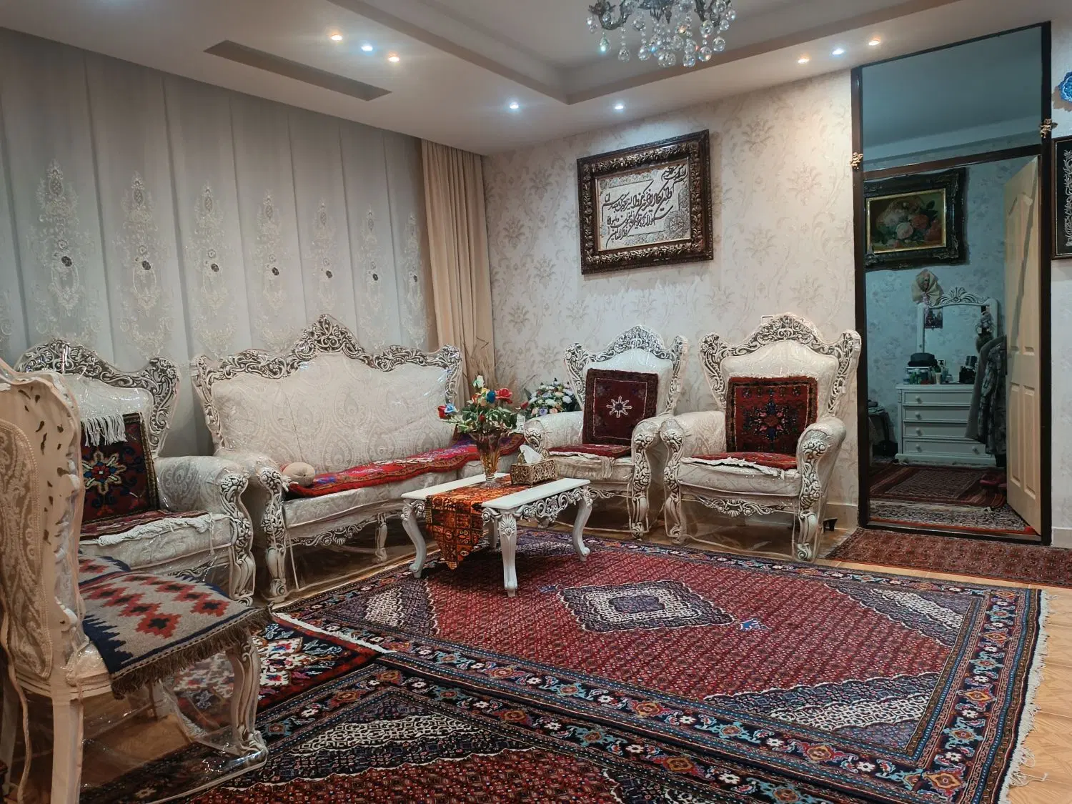 فروش یک واحد آپارتمان