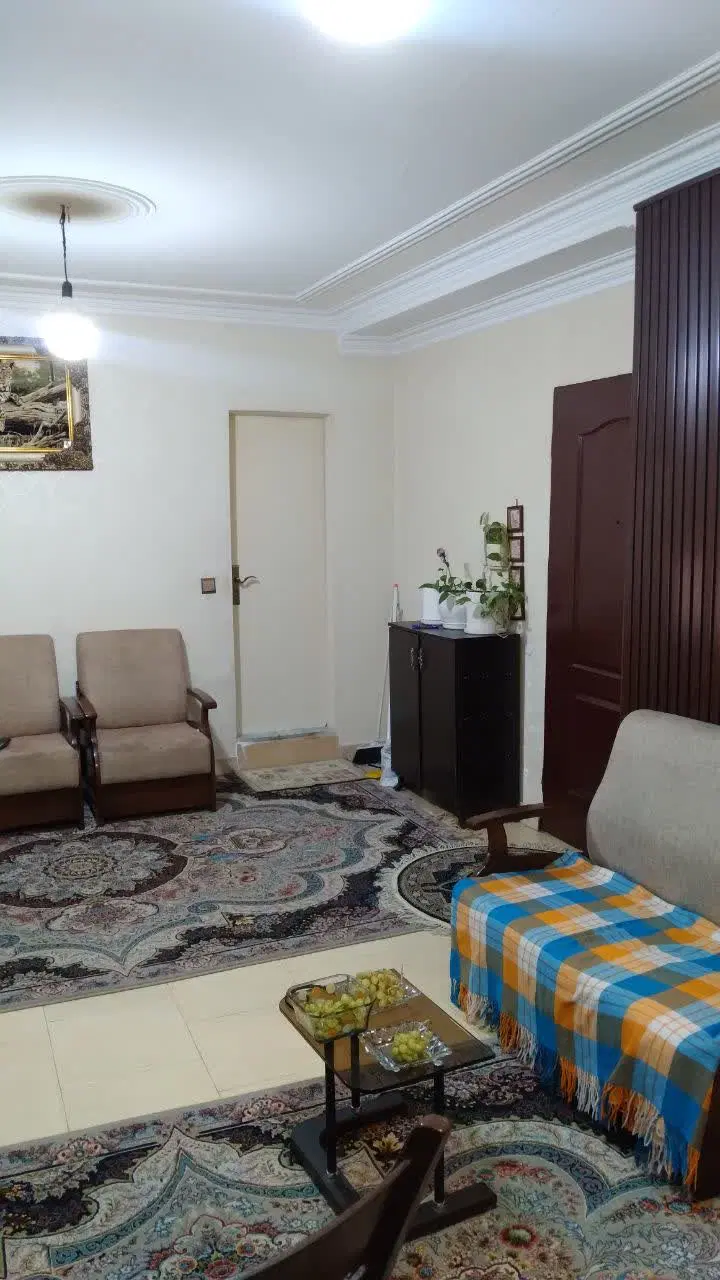 رهن و اجاره همکف 60متری 1خواب شهرک شهرداری