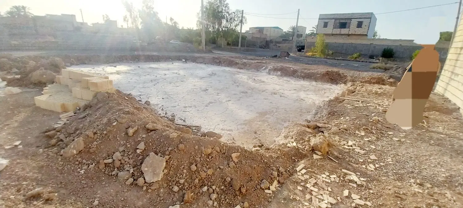 زمین فروشی