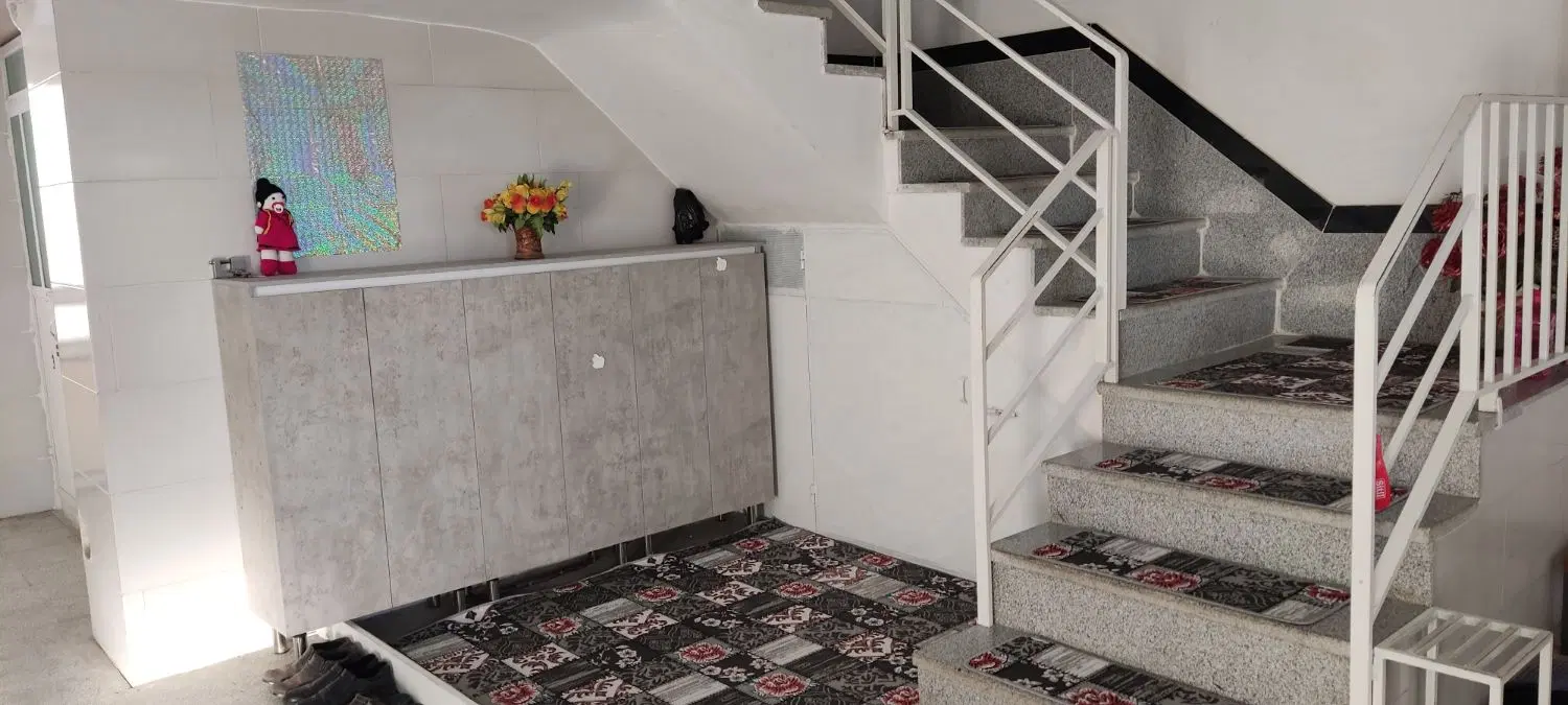 واحد جنوبی شهرک دادگستری نزدیک کامکار