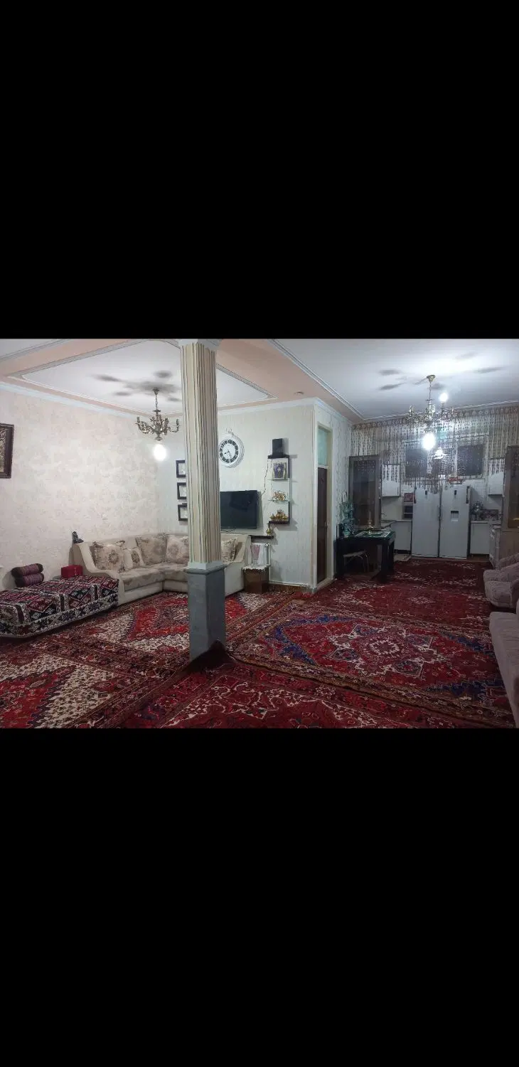 اجاره حیاط در ارم