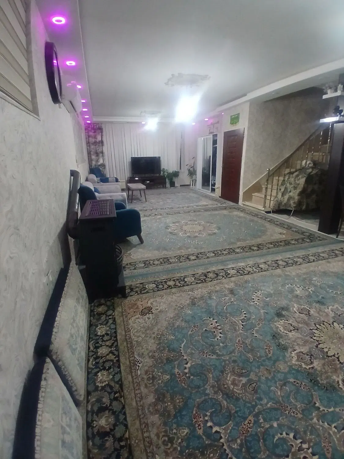 ویلایی سه طبقه بهدگانی حشمتی