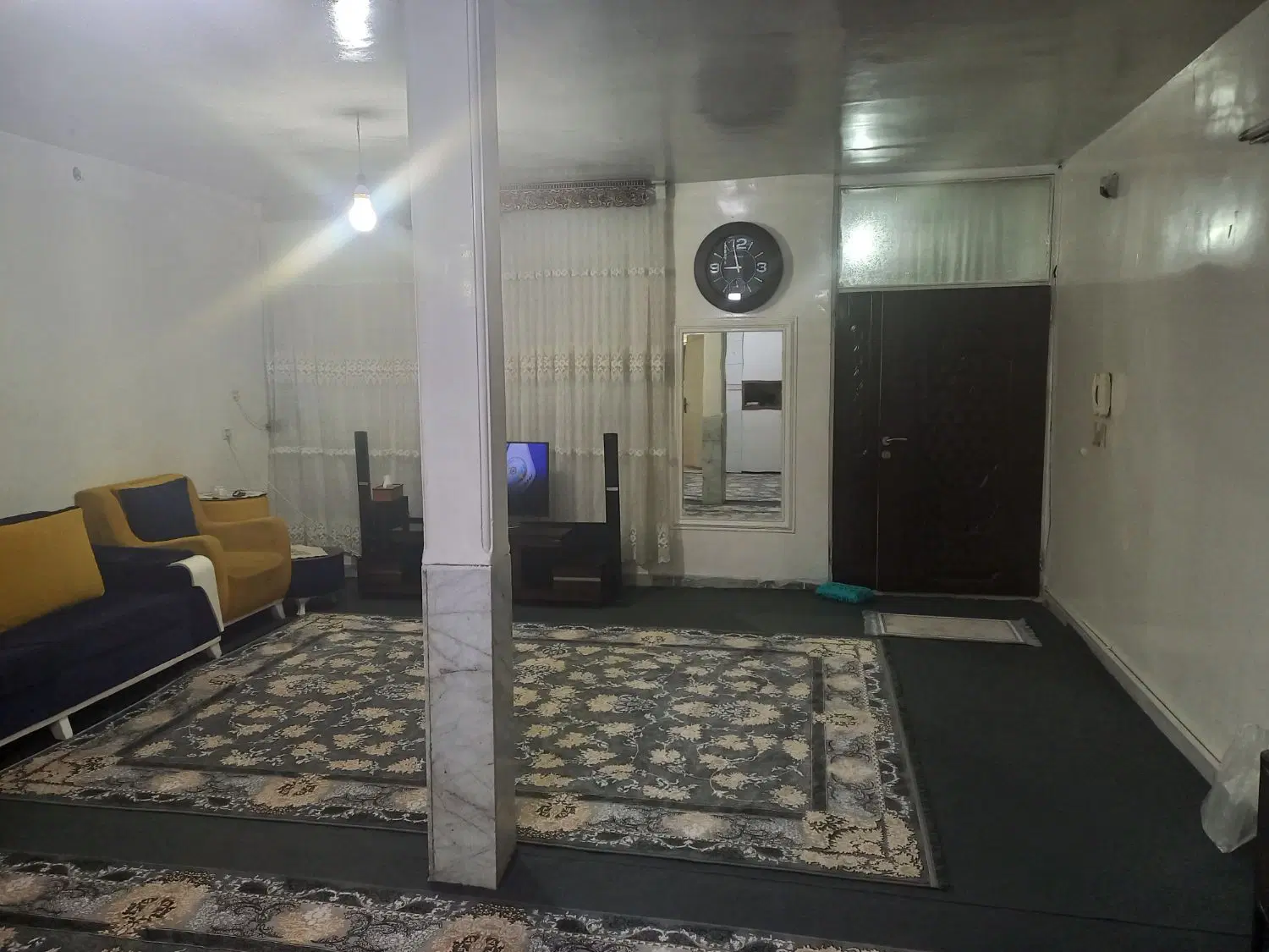 رهن و اجاره خانه حصارک پایین خ فروردین ک مهدی